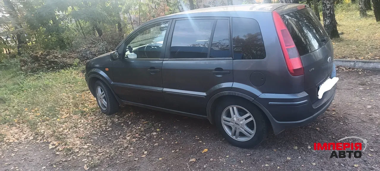 Ford Fusion - фото 4