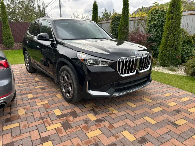 BMW X1 - фото 3