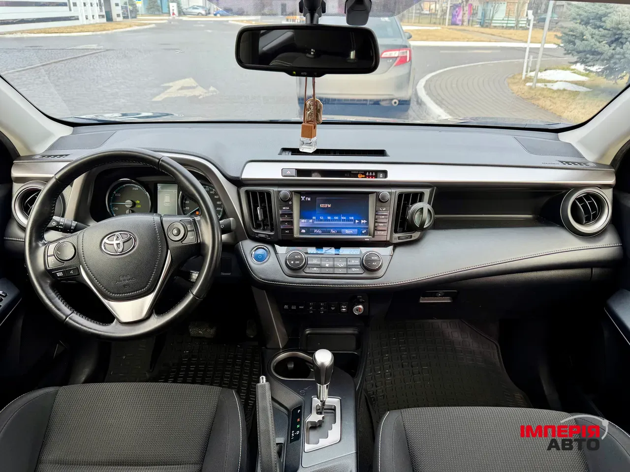 Toyota RAV4 - фото 19