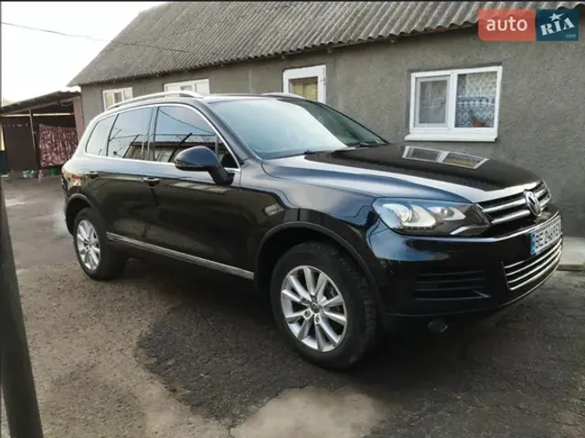 Volkswagen Touareg - фото 5