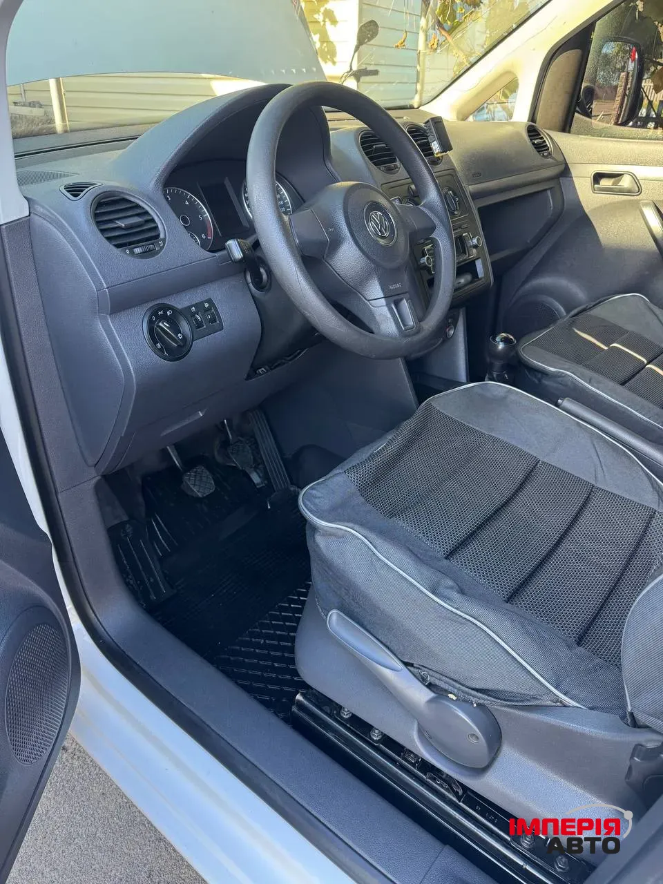 Volkswagen Caddy - фото 7