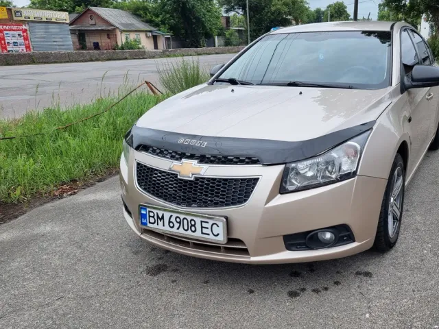 Chevrolet Cruze - фото 4