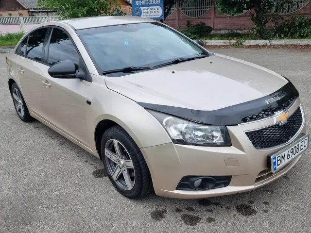Chevrolet Cruze - фото 3