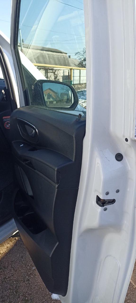 Mercedes-Benz Vito - фото 11