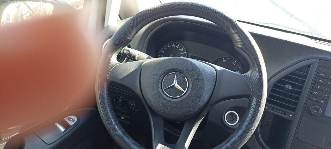 Mercedes-Benz Vito - фото 12