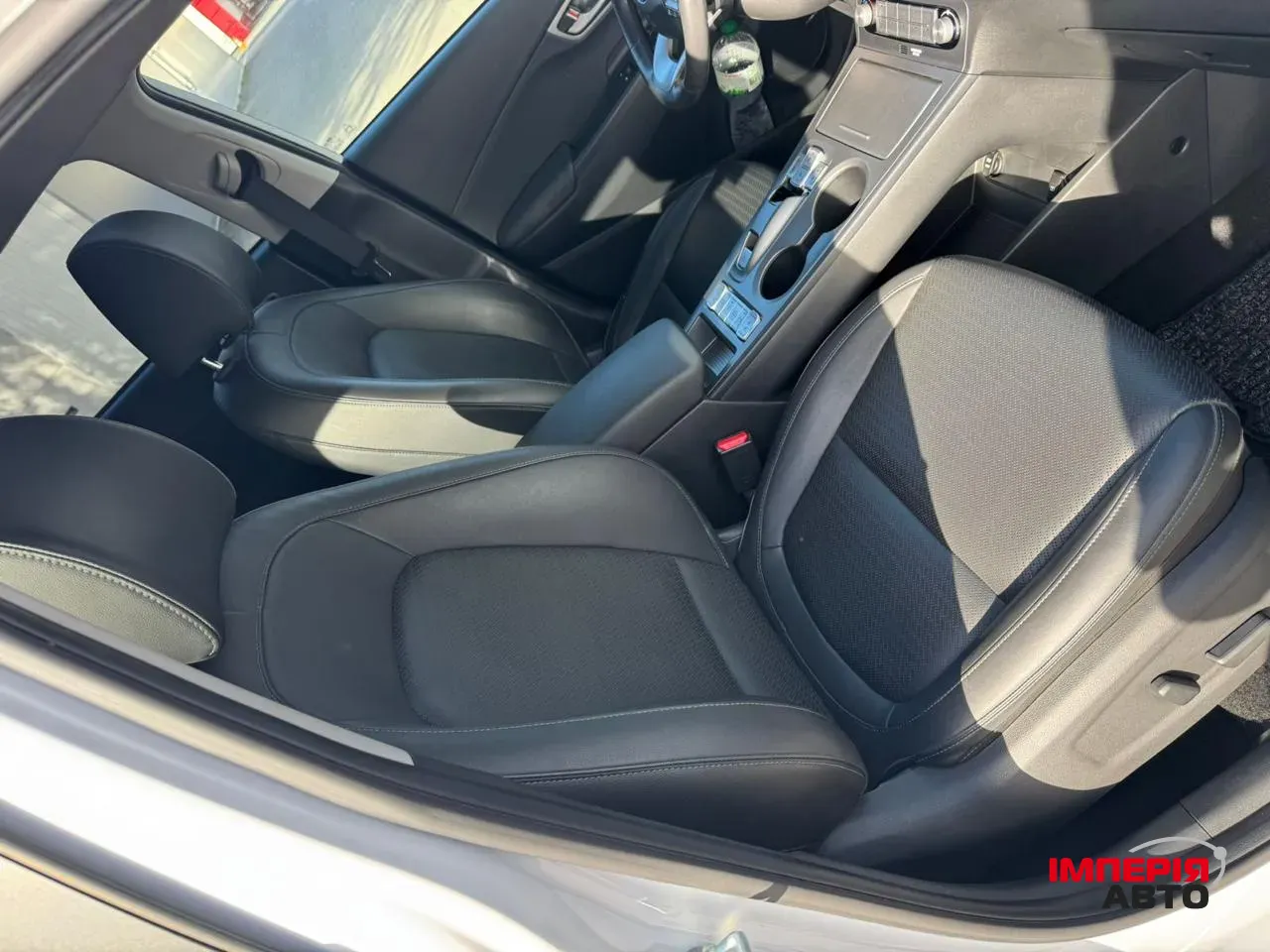 Hyundai Kona - фото 11