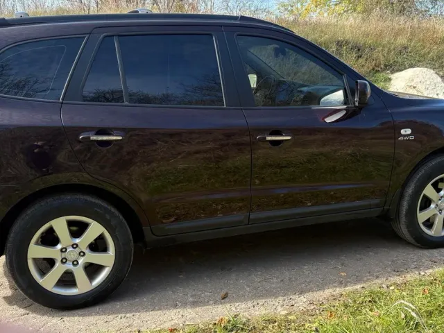 Hyundai Santa Fe - фото 3