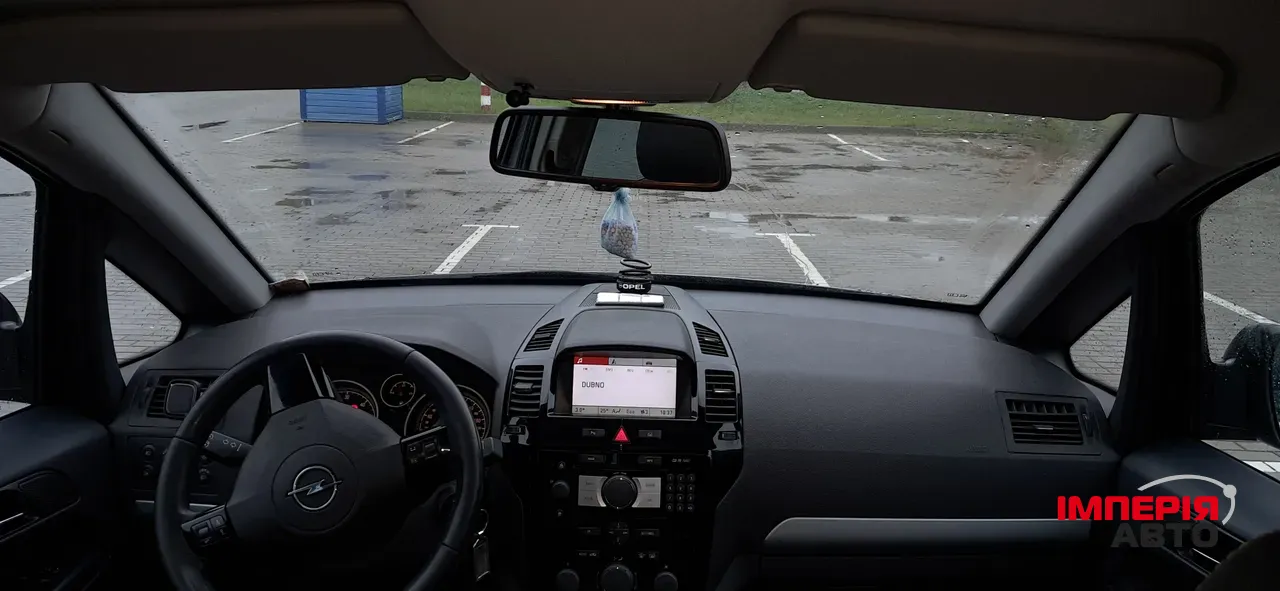 Opel Zafira - фото 7