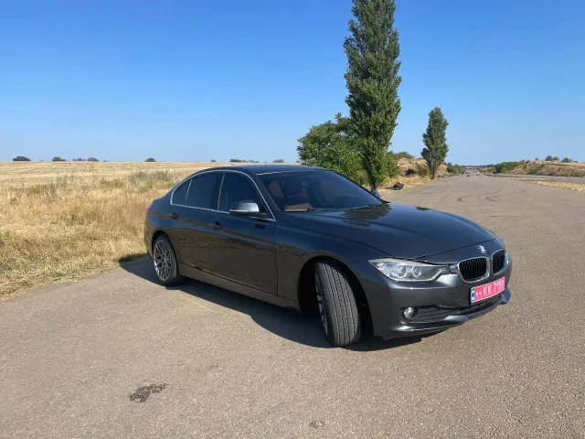 BMW 3 серії - фото 3