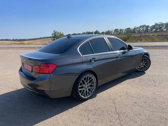 BMW 3 серії - фото 5