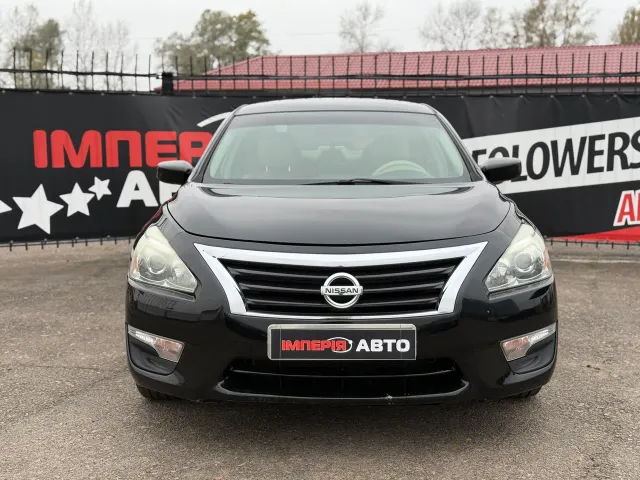 Nissan Altima - фото 5