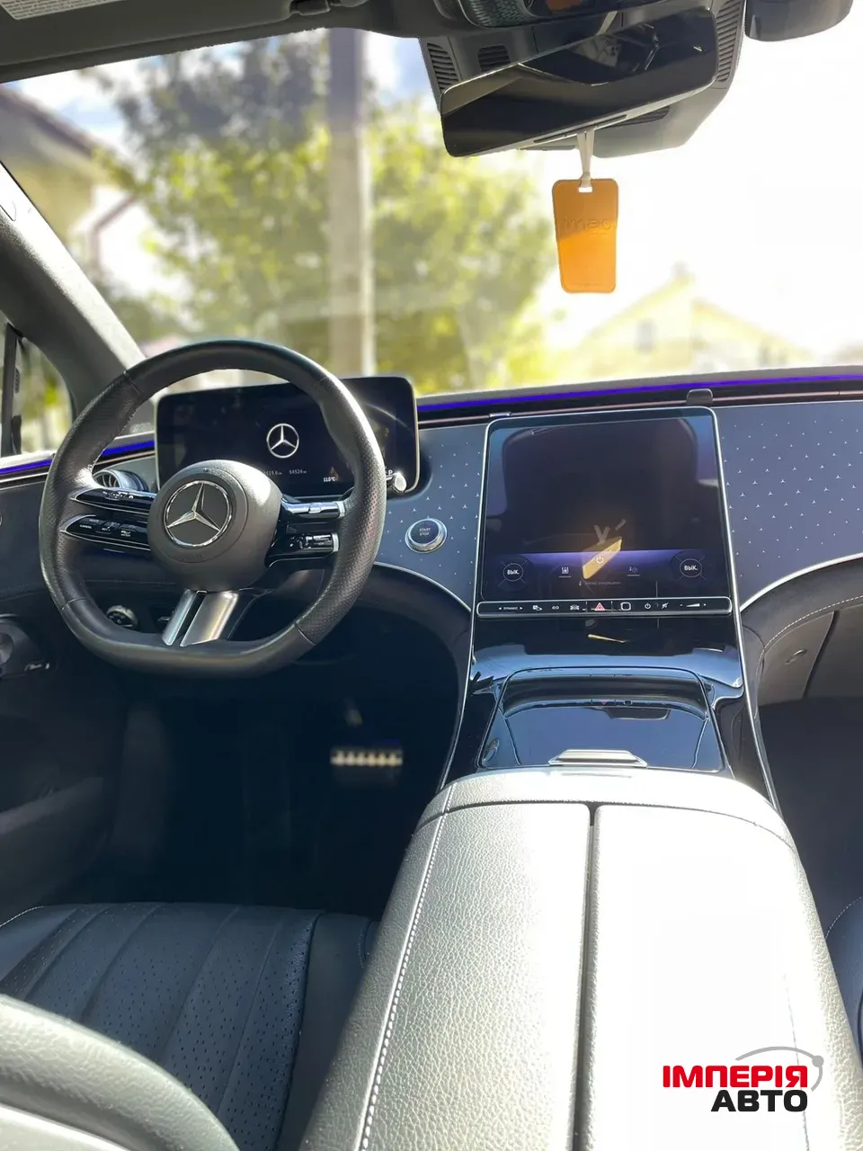 Mercedes-Benz EQE - фото 9