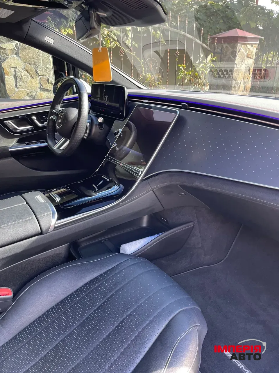 Mercedes-Benz EQE - фото 5