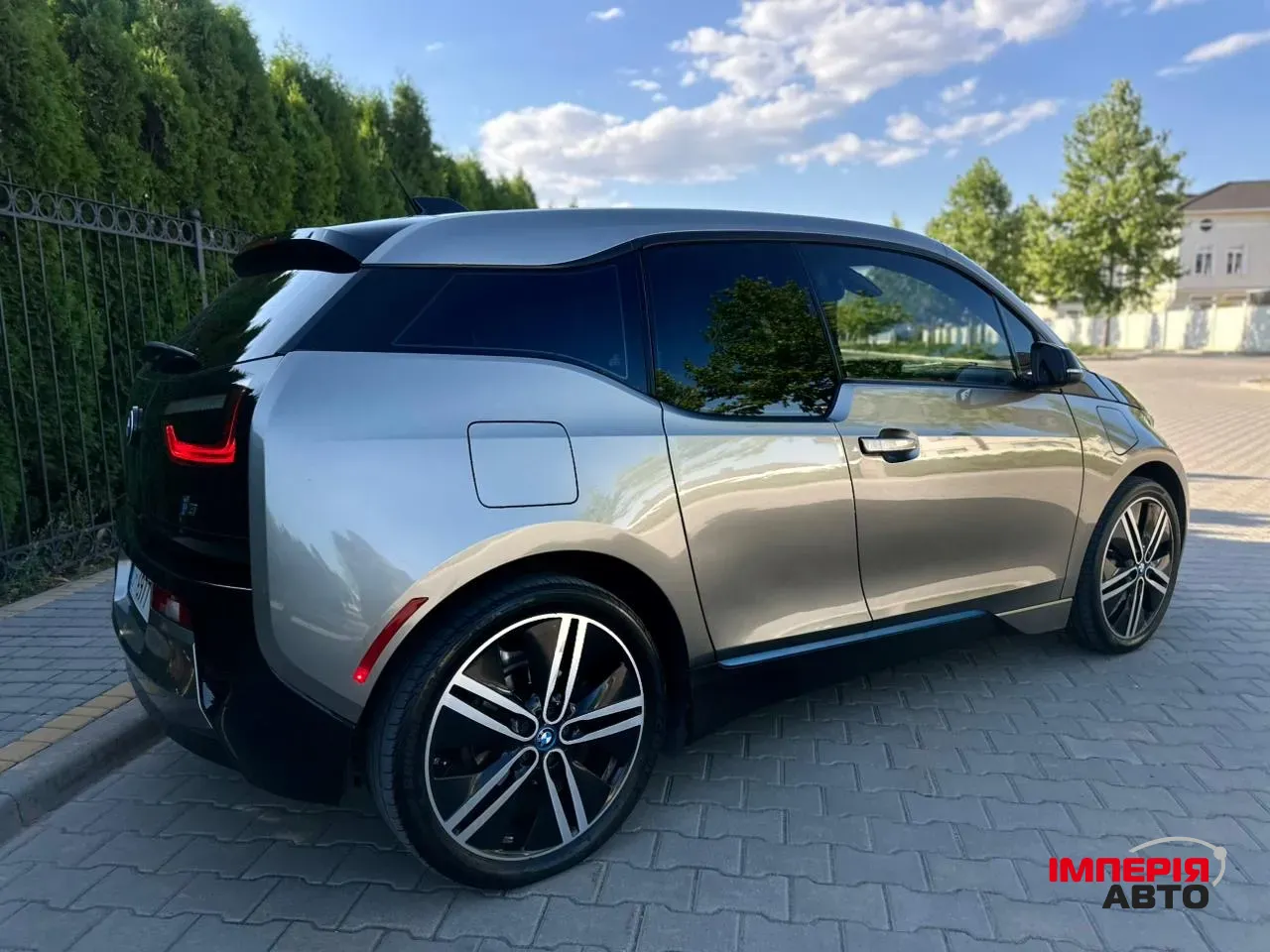 BMW i3 - фото 7