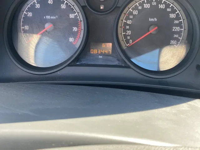 Opel Astra - фото 4