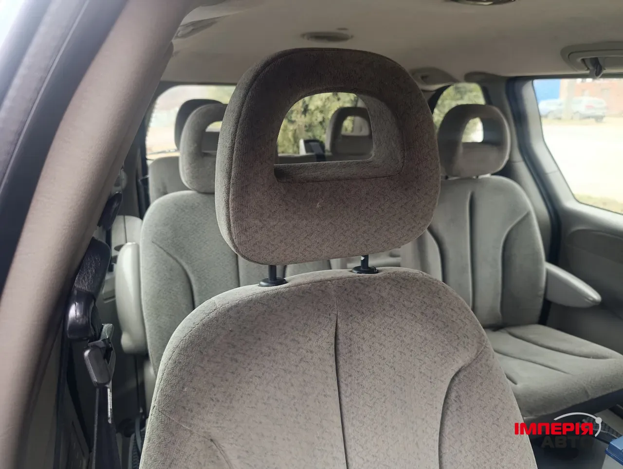 Chrysler Voyager - фото 8