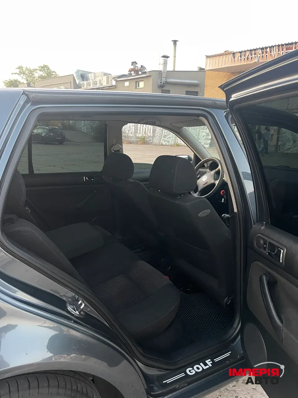 Volkswagen Golf - фото 13