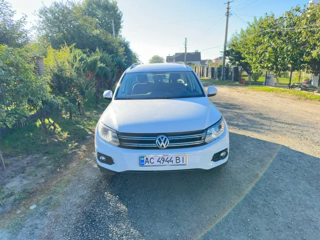 Volkswagen Tiguan - фото 2