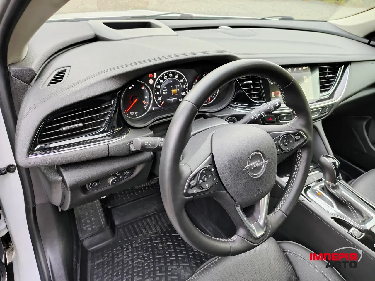 Opel Insignia - фото 13