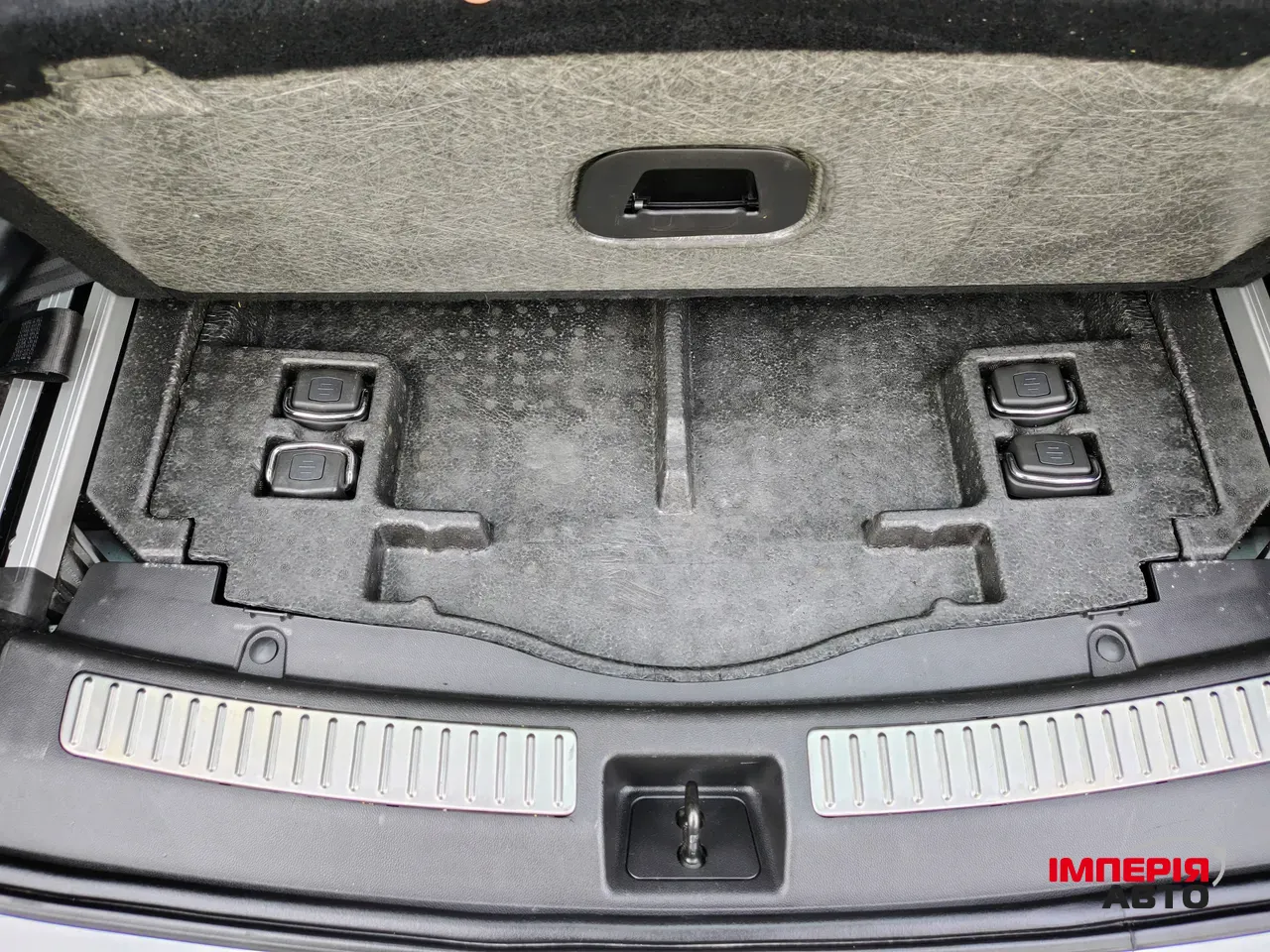 Opel Insignia - фото 17