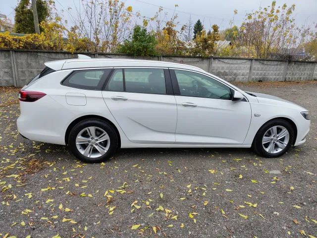 Opel Insignia - фото 4