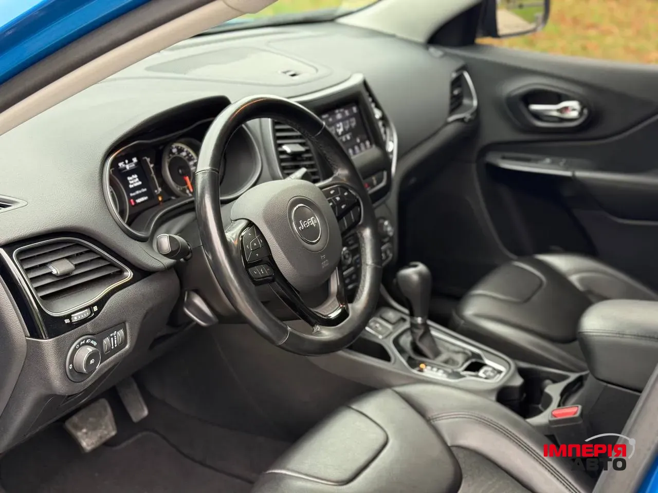 Jeep Cherokee - фото 26