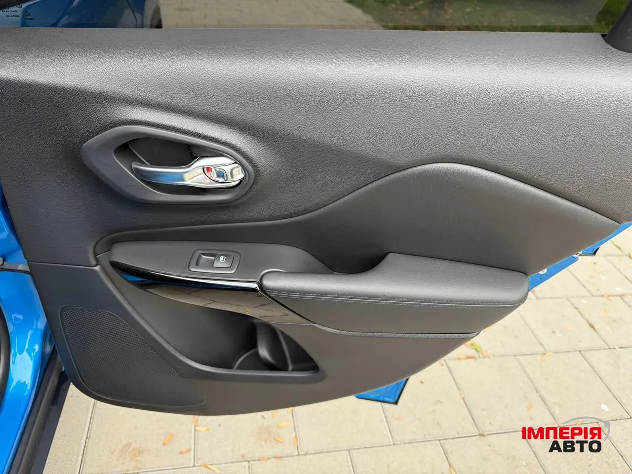 Jeep Cherokee - фото 20