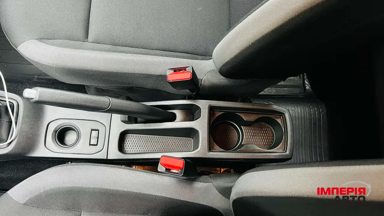 Renault Duster - фото 52