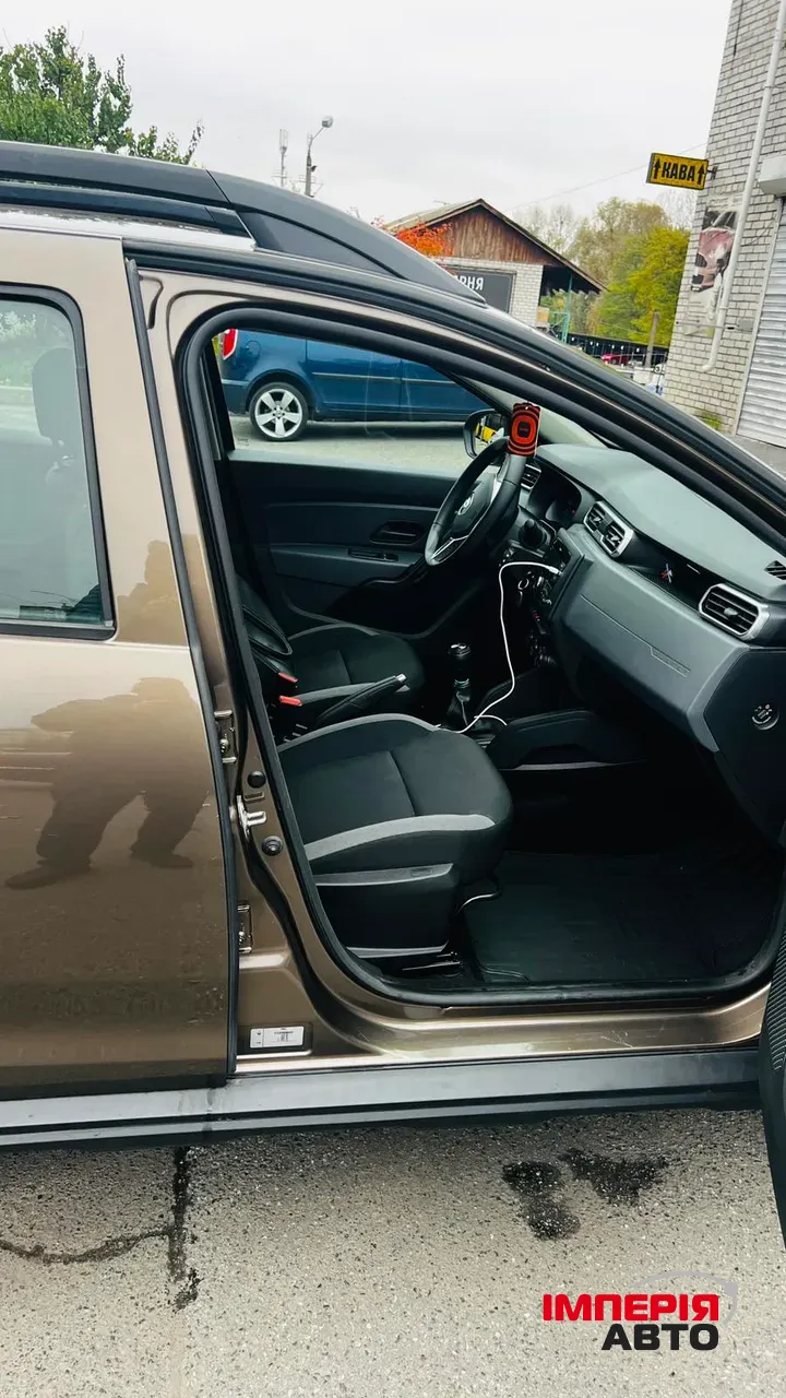 Renault Duster - фото 34