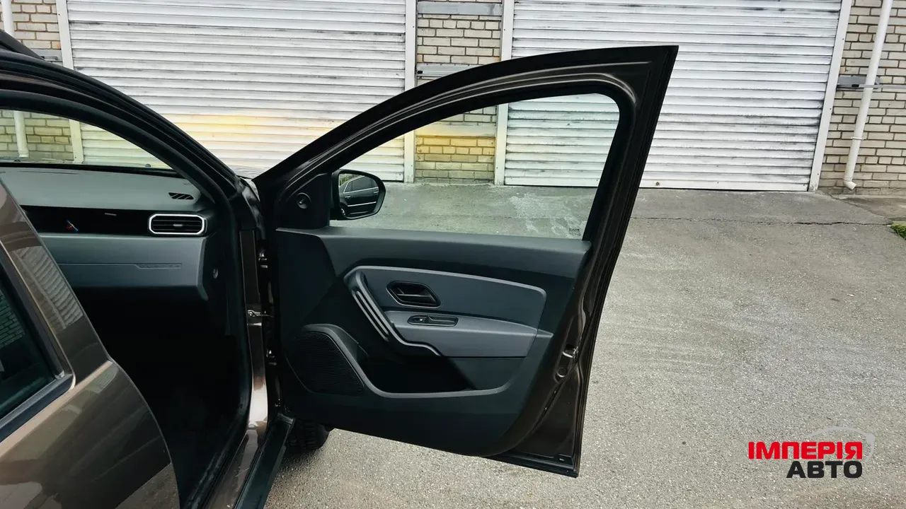 Renault Duster - фото 35