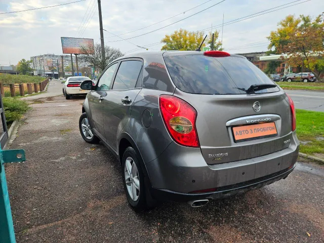 SsangYong Korando - фото 5
