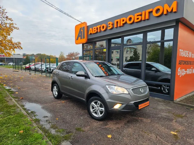 SsangYong Korando - фото 1
