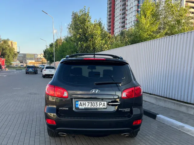 Hyundai Santa Fe - фото 3