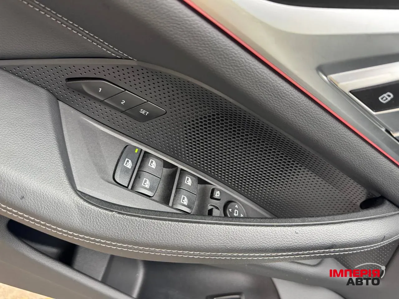 BMW i4 - фото 17