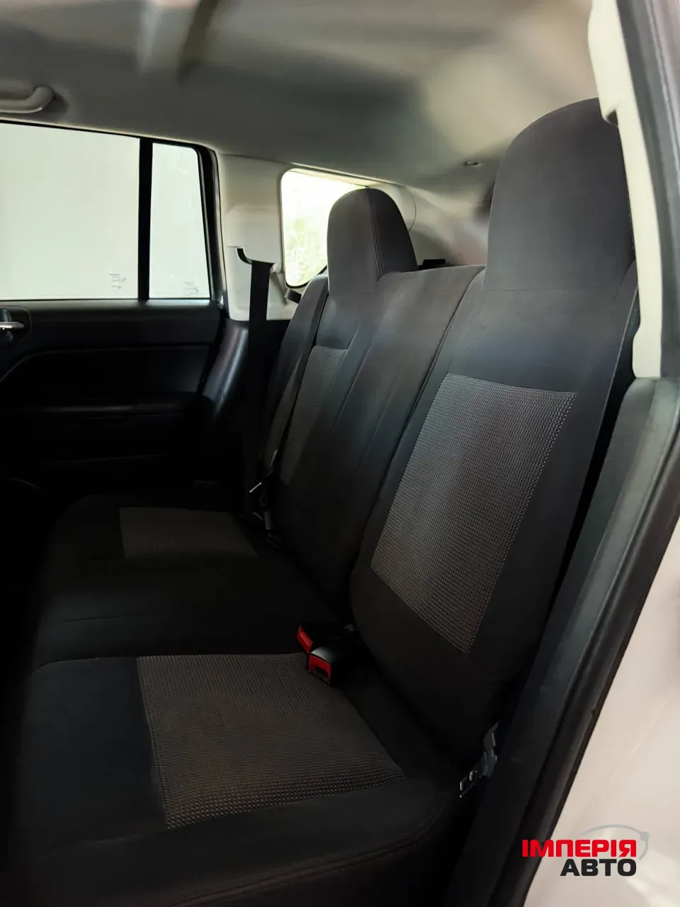 Jeep Compass - фото 12