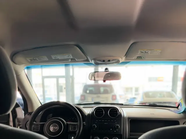 Jeep Compass - фото 5
