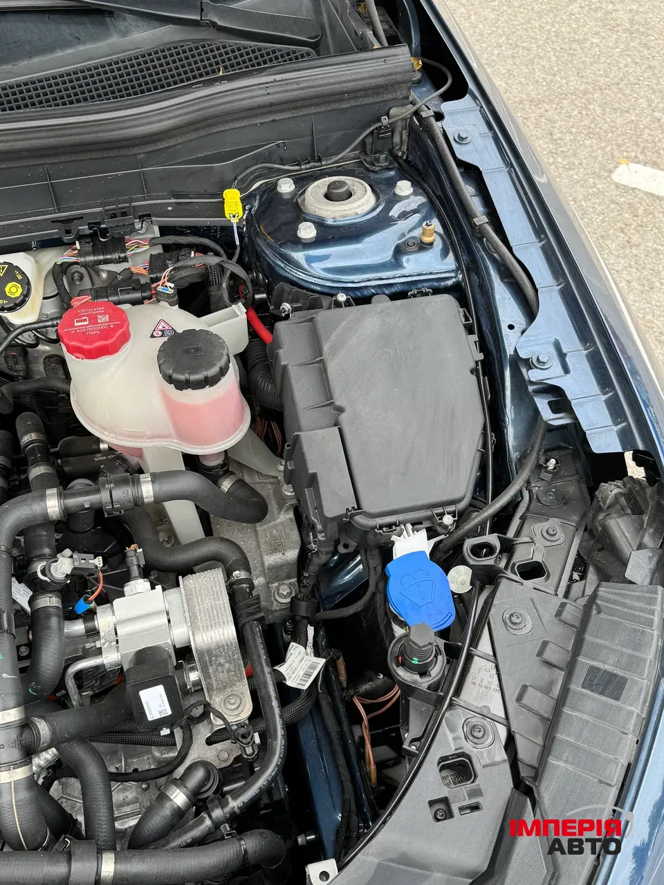 Mercedes-Benz EQB - фото 16