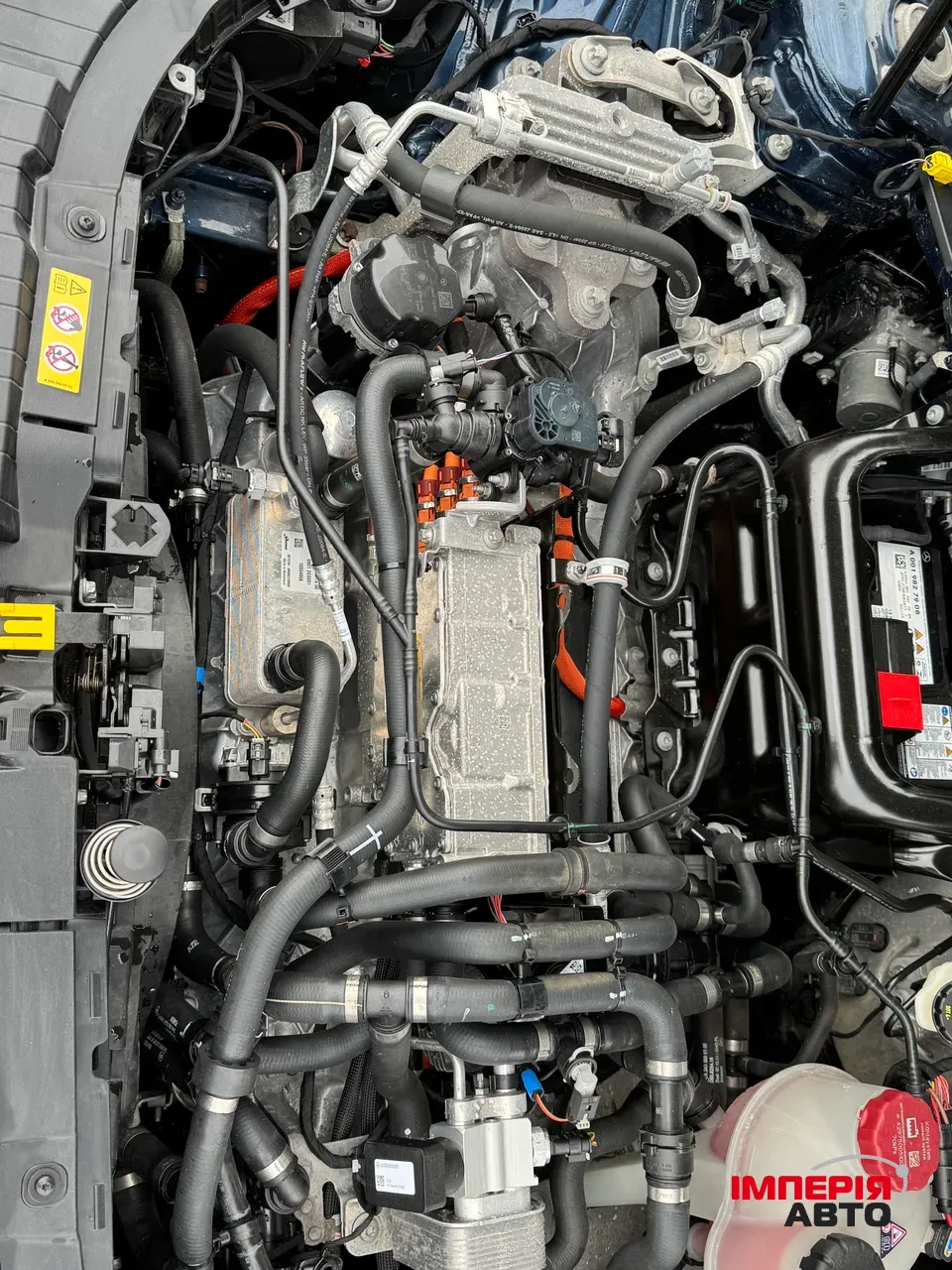 Mercedes-Benz EQB - фото 15