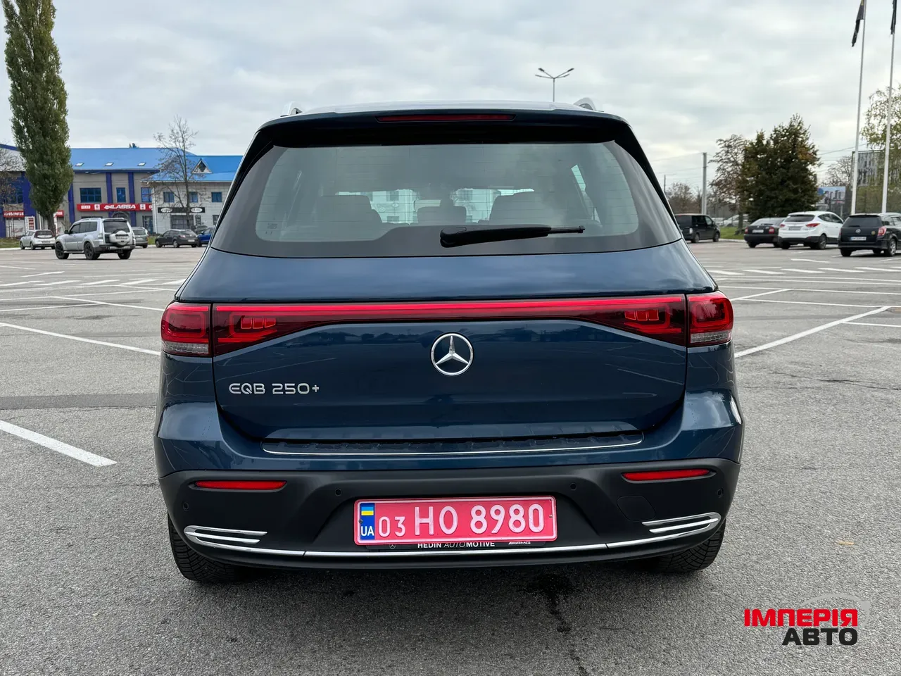 Mercedes-Benz EQB - фото 2