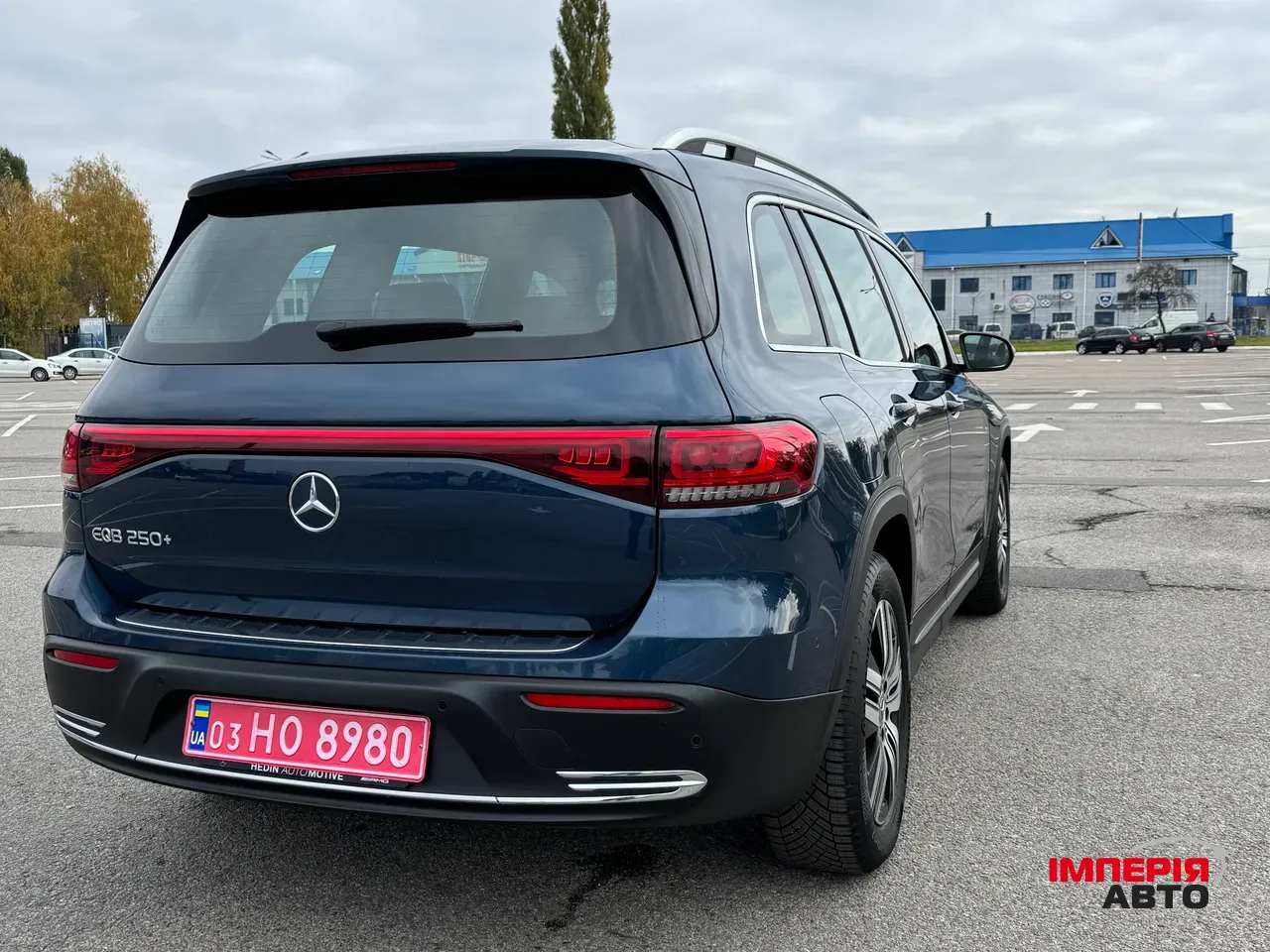 Mercedes-Benz EQB - фото 6