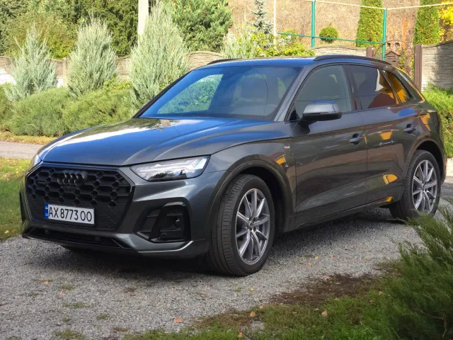 Audi Q5 - фото 3