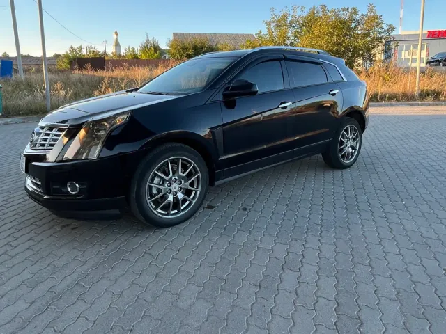 Cadillac SRX - фото 5