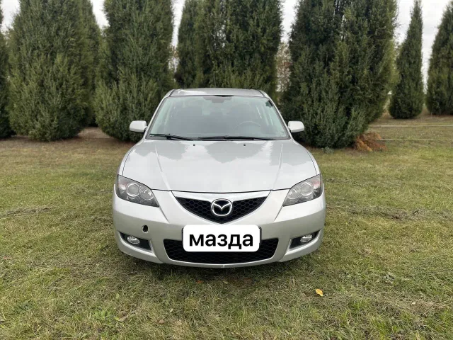 Mazda 3 - фото 3