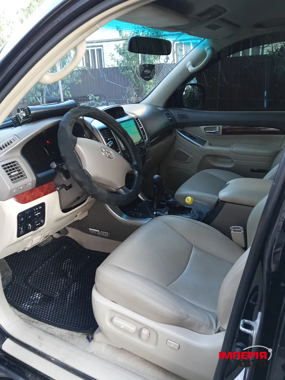 Toyota Land Cruiser Prado - фото 6