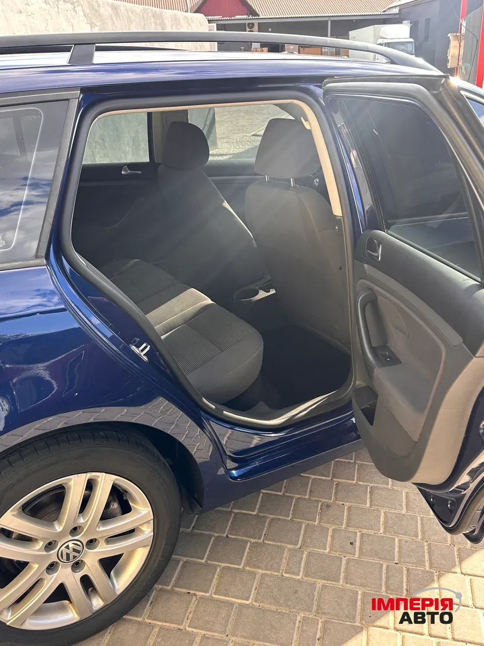 Volkswagen Golf - фото 9