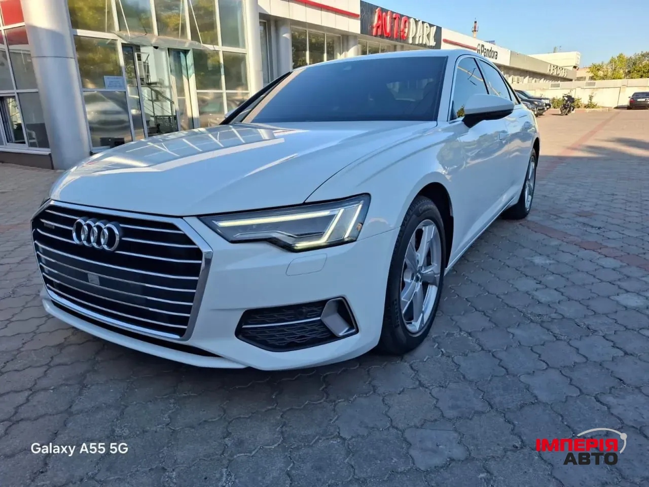 Audi A6 - фото 1