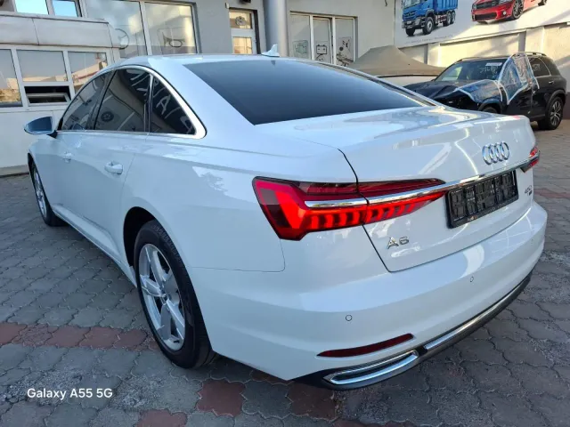 Audi A6 - фото 5