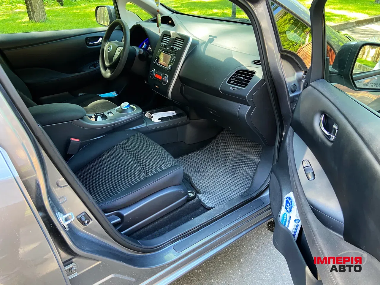 Nissan Leaf - фото 29