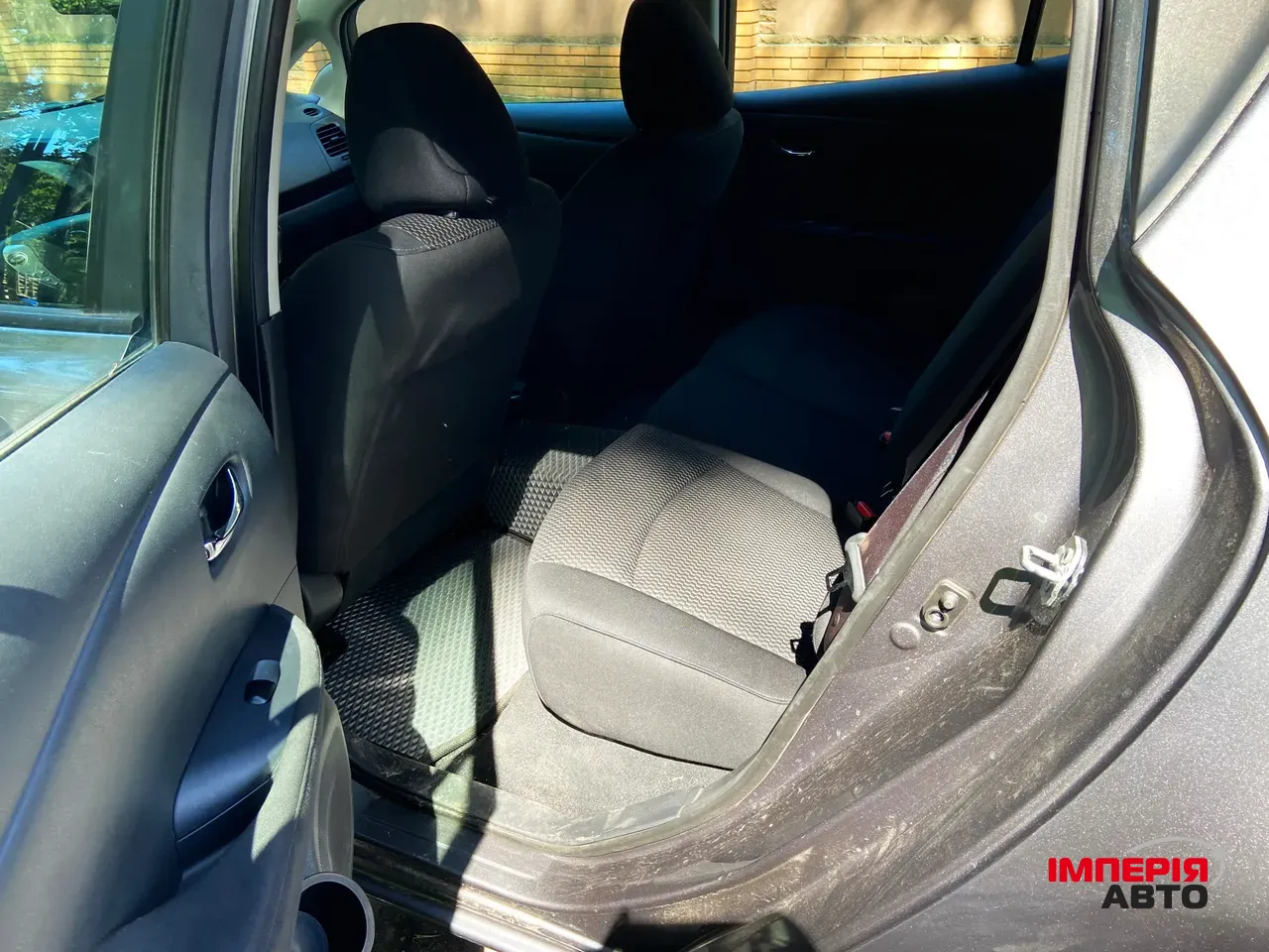 Nissan Leaf - фото 21