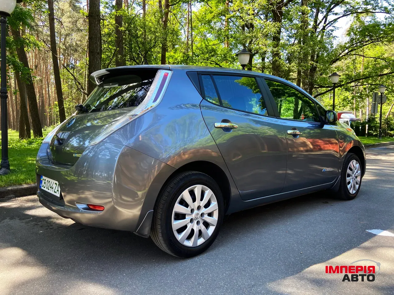 Nissan Leaf - фото 13